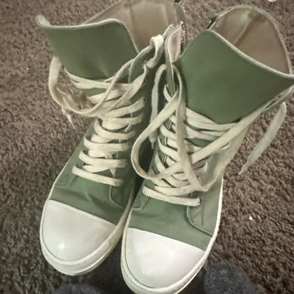 Rick Owens リックオウエンスオリーブグリーントップ Rick Owens | Shoes | Rick Owens Olive Green Hightop Sneakers